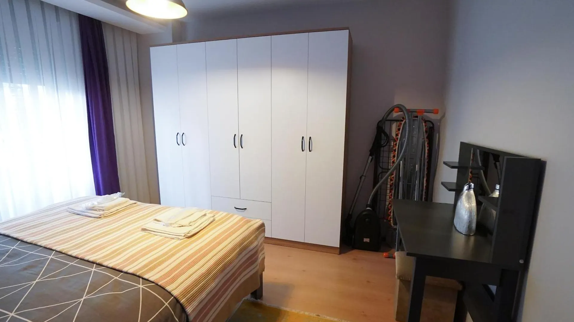 Comfy Flat Hgyhomes1101 Close To The Memoriall Hospital Istanbul Apartment