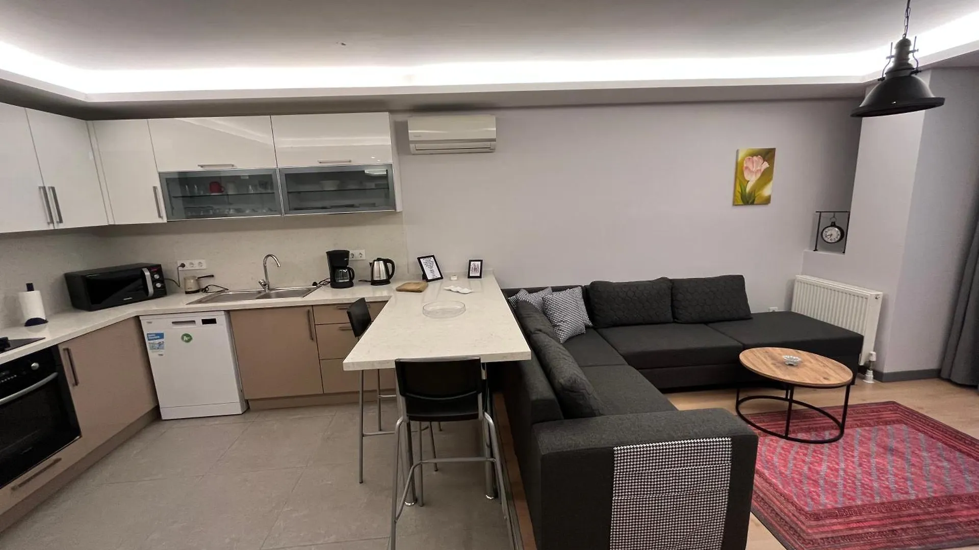 Comfy Flat Hgyhomes1101 Close To The Memoriall Hospital Istanbul Turkey