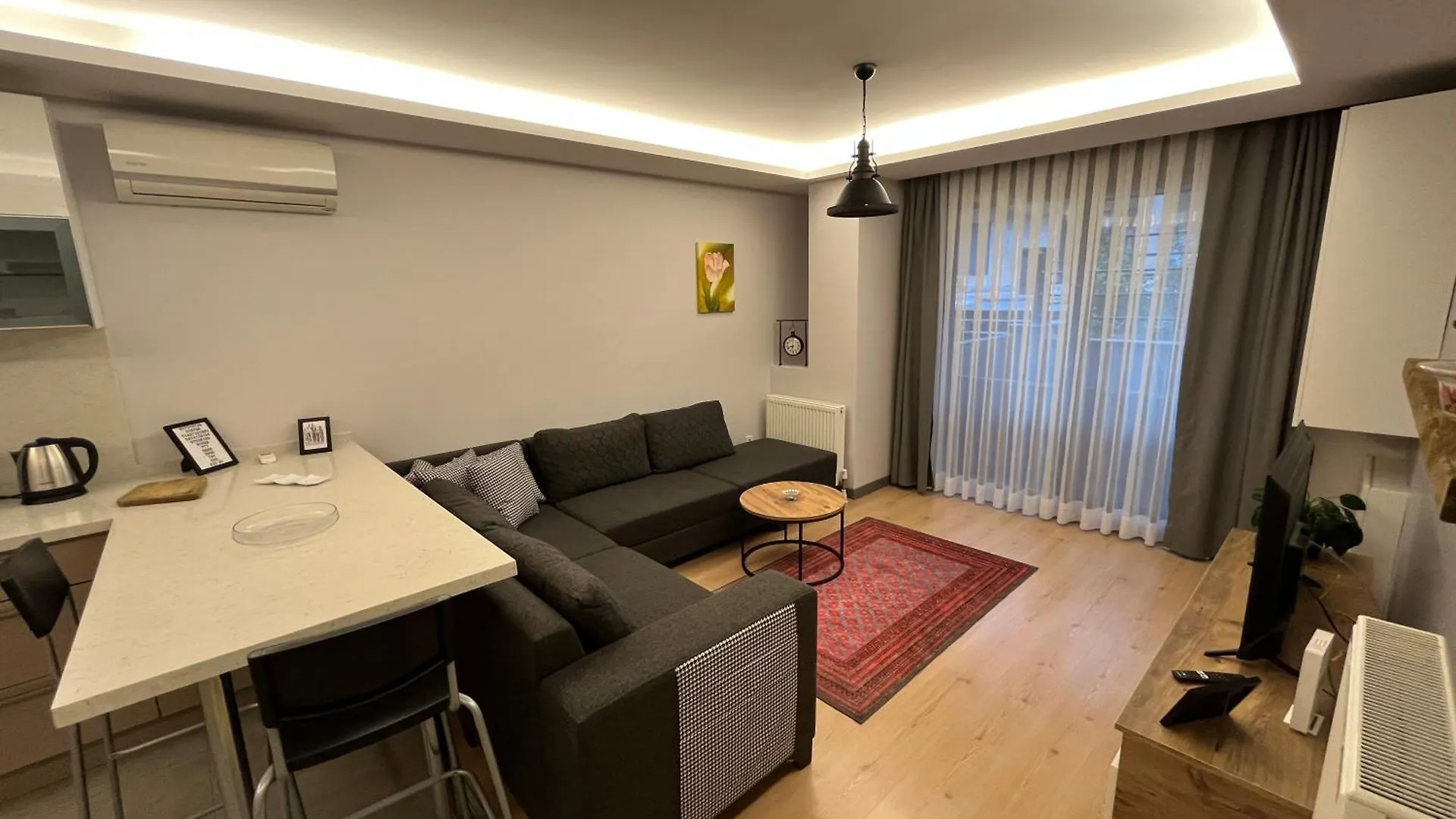 Comfy Flat Hgyhomes1101 Close To The Memoriall Hospital Istanbul Apartment